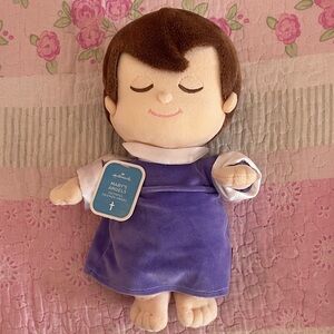 Hallmark Mary’s Angels Faithful Friends Angel Purple and Cream Plush Prayer Doll